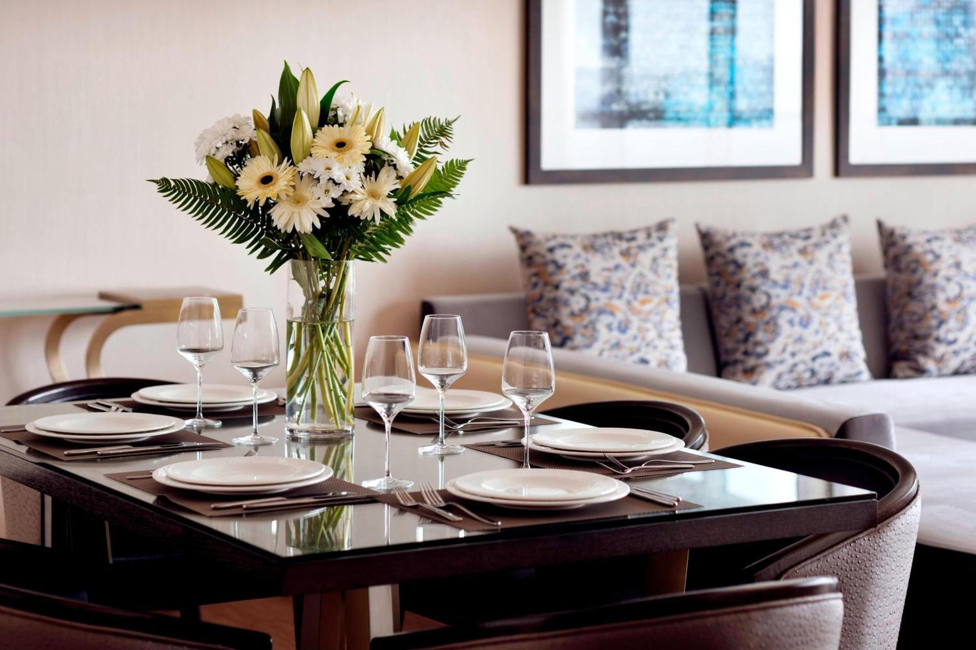 Marriott Executive Apartments Downtown, Abu Dhabi Bagian luar foto